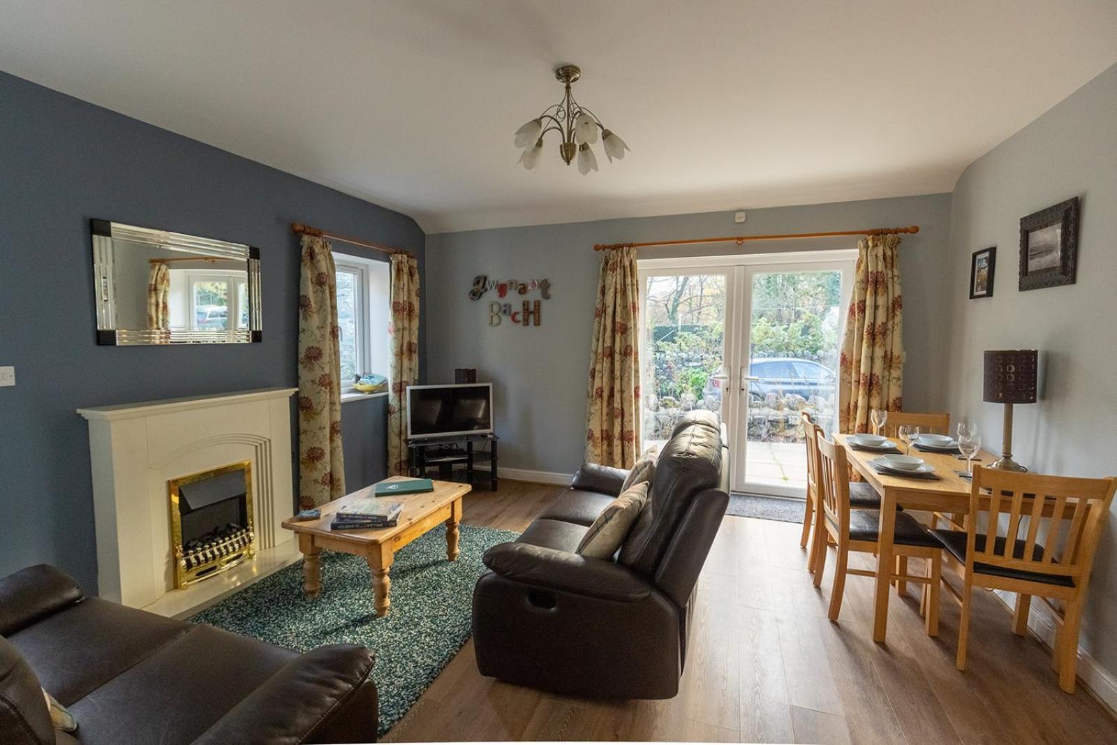Gwynant Bach - Cosy 2 Bed Bungalow Cottage In Snowdonia National Park, Conwy, North Wales Exterior photo